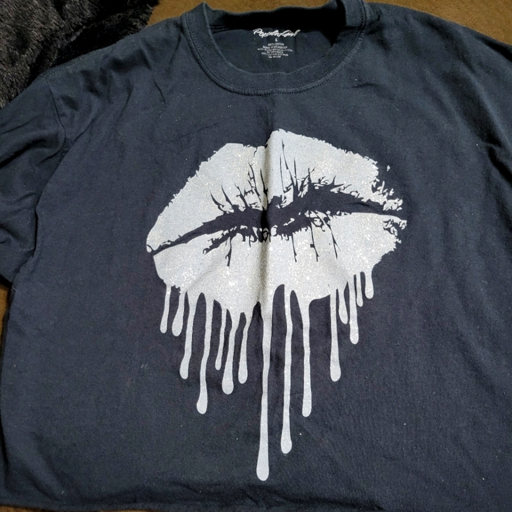 Womans crop top